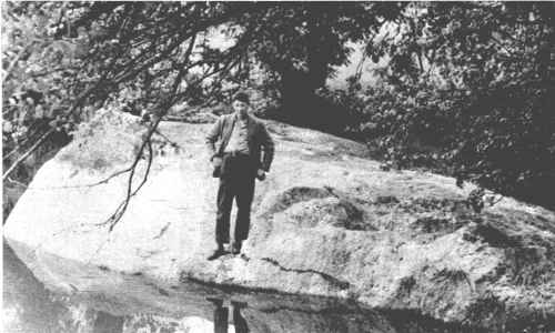 Stambiausias riedulys Lietuvoje - Didysis akmuo netoli Barstyčių Stambiausias riedulys Lietuvoje - Didysis akmuo netoli Barstyčių